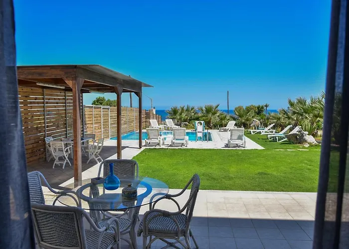 Appartamento Mariza's Beachfront With Swimming Pool