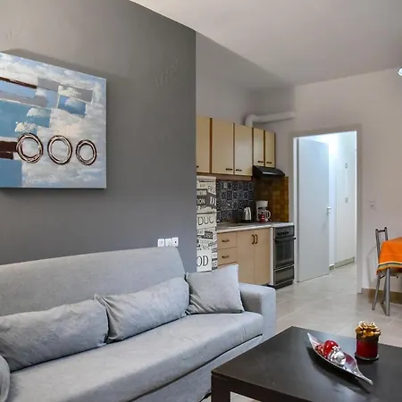 Mariza's Beachfront With Swimming Pool * Hersónissos