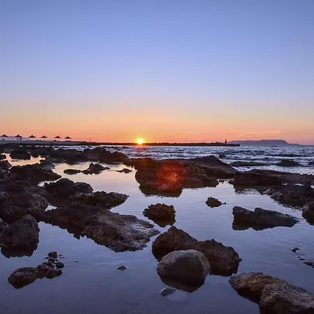 Appartement Mariza's Beachfront With Swimming Pool *