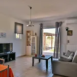 Mariza's Beachfront With Swimming Pool